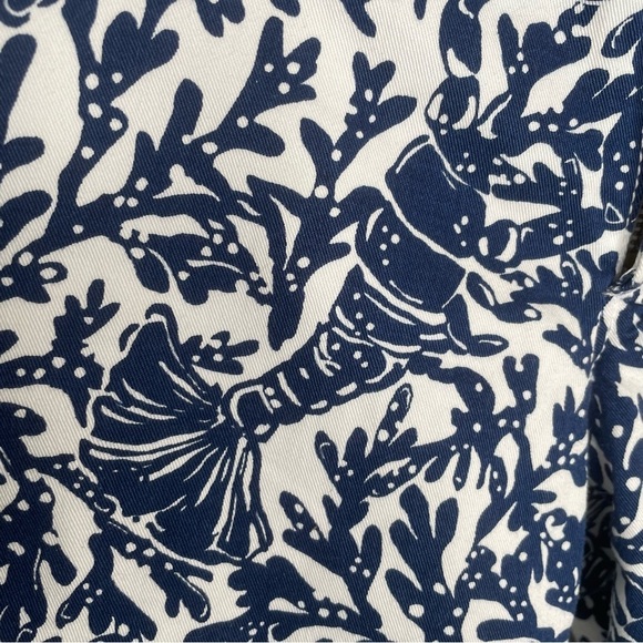 Lilly Pulitzer Jayne Stretch Shorts Lobster Krillin' It Oyster Bay Blue 0 - Picture 3 of 10